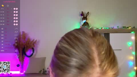 Kate online show from December 29, 5:10 am