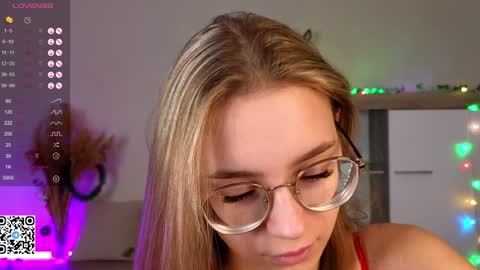 Kate online show from December 29, 12:23 pm