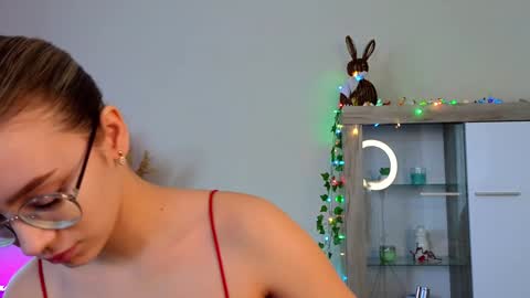 Kate online show from January 22, 8:07 am
