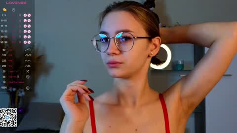 Kate online show from February 1, 5:07 am