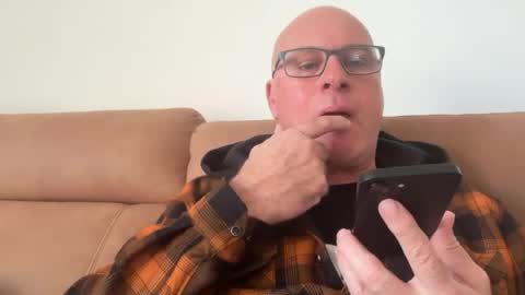 Snapshot of beatsboy87 chatting on July 23, 4:10 am beatsboy87 online show from July 23, 4:10 am