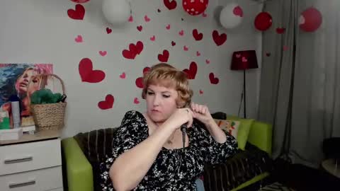 your Lana online show from February 15, 8:00 am