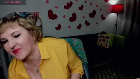 your Lana online show from March 1, 8:21 pm