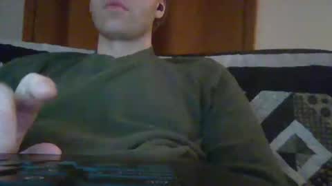 Snapshot of beautifulbeaver chatting on April 20, 1:19 am beautifulbeaver online show from April 20, 1:19 am