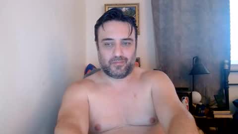 Snapshot of beautifulmanentertainment chatting on June 7, 2:54 pm Kalel Superman online show from June 7, 2:54 pm