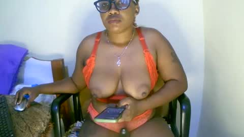 beautifulpeach2 online show from February 22, 4:51 am