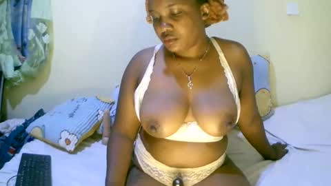 beautifulpeach2 online show from February 25, 2:03 am