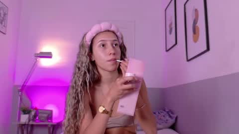 Shalom  online show from April 22, 8:21 pm