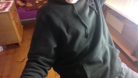 beautifulworld33 online show from December 4, 1:59 am