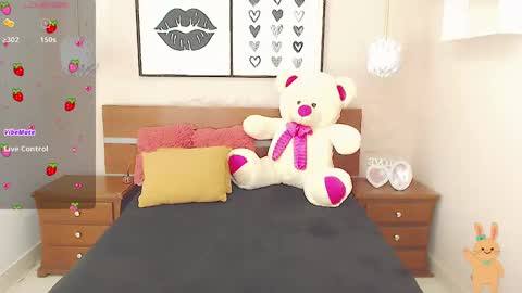 beautty_pink online show from December 15, 8:04 pm