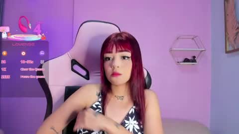 Snapshot of beautty_woman_ chatting on June 21, 10:29 am Sara online show from June 21, 10:29 am