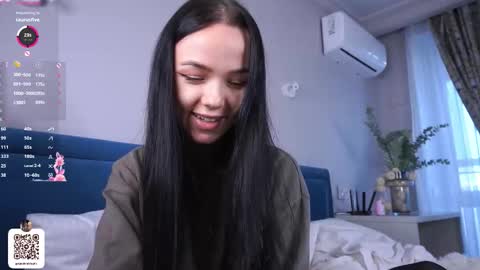 Polly  online show from October 16, 6:14 am