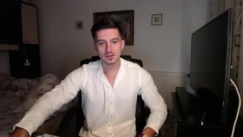 Mia and Jake online show from November 15, 7:49 am