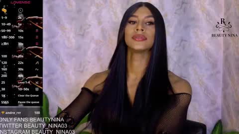 beauty_nina online show from October 18, 11:11 am