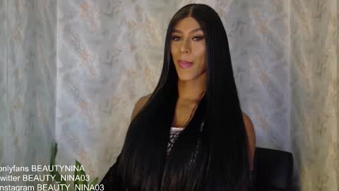beauty_nina online show from November 16, 2:11 pm