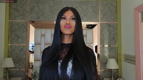 beauty_nina online show from May 17, 1:18 pm