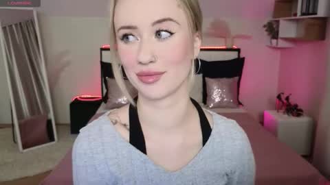 beauty Sasha online show from November 18, 2:43 pm