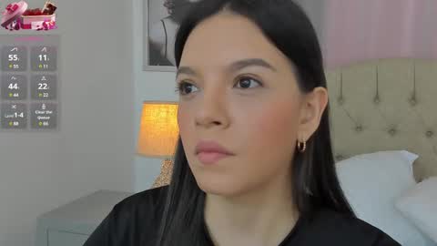 Ariana Reyes online show from February 26, 12:25 pm