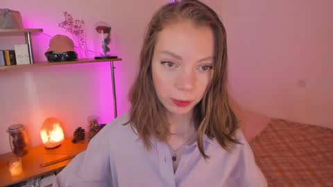 Snapshot of beautyeliise chatting on January 20, 9:03 am Eliise online show from January 20, 9:03 am