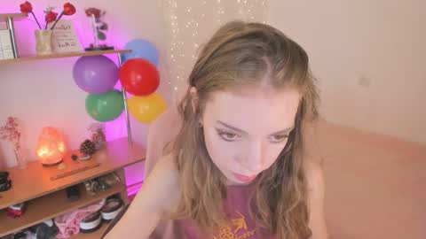 Snapshot of beautyeliise chatting on September 9, 8:58 am Eliise online show from September 9, 8:58 am