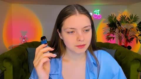 Gloria online show from November 27, 1:46 pm