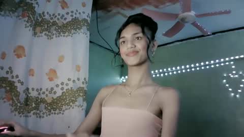 beautyhotasia123 online show from December 14, 6:24 am