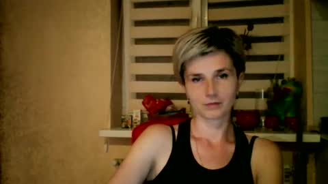 Snapshot of beautyksenia chatting on June 10, 7:46 pm BeautyKsenia online show from June 10, 7:46 pm