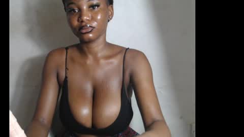 beautyslut1 online show from July 18, 1:15 pm