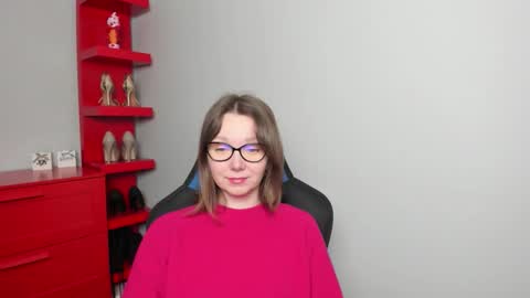 Zoe online show from March 3, 6:30 am