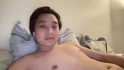 Snapshot of beaver230 chatting on January 3, 2:32 am beaver230 online show from January 3, 2:32 am