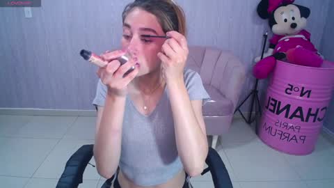 beba_fox_a online show from November 9, 12:14 pm