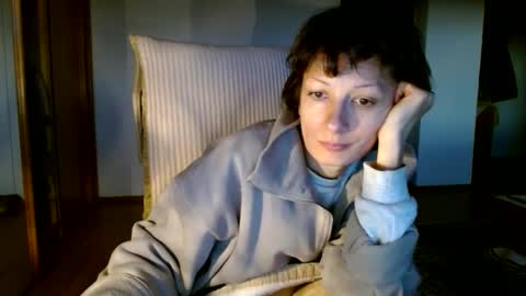 Snapshot of bebacksooon chatting on January 12, 3:14 pm Raluca online show from January 12, 3:14 pm