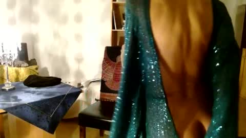Snapshot of bebacksooon chatting on March 8, 7:53 pm Raluca online show from March 8, 7:53 pm