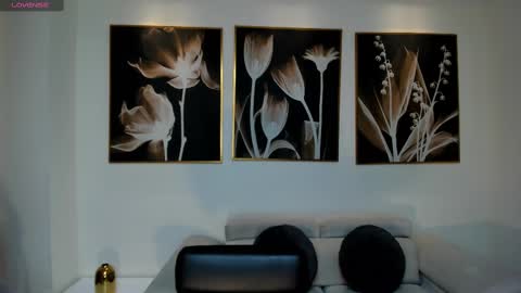 Am Becca online show from March 2, 5:25 pm