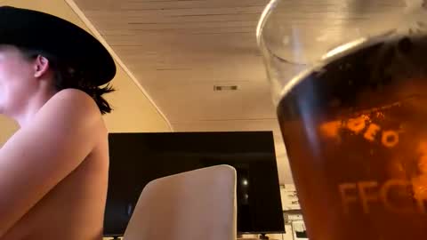 Snapshot of beccaraexoxo chatting on May 27, 1:57 am beccaraexoxo online show from May 27, 1:57 am
