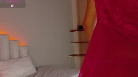 Beecckkkaaa online show from March 30, 1:01 pm