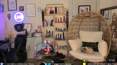 Beck the tongue online show from September 13, 10:20 pm