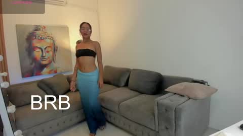 Snapshot of becky_vega chatting on April 22, 11:01 am Victoria online show from April 22, 11:01 am