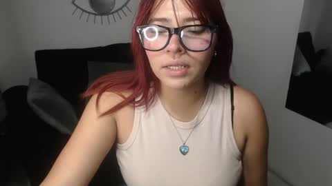 Snapshot of beckysexyhot69 chatting on July 17, 6:35 pm beckysexyhot69 online show from July 17, 6:35 pm
