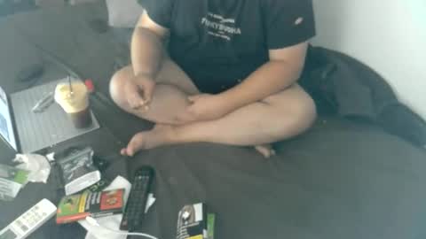 bedroomvibe online show from December 22, 10:45 am