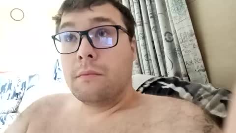 Snapshot of beennudeislife chatting on October 18, 8:15 am beennudeislife online show from October 18, 8:15 am