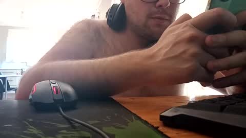 Snapshot of beennudeislife chatting on October 24, 12:01 pm beennudeislife online show from October 24, 12:01 pm