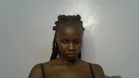 Snapshot of beeswee chatting on December 23, 9:27 am beeswee online show from December 23, 9:27 am