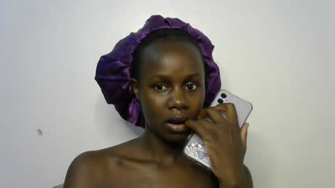 Snapshot of beeswee chatting on January 7, 7:17 pm beeswee online show from January 7, 7:17 pm
