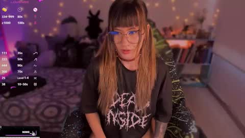       online show from September 12, 8:53 pm