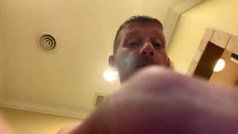 Snapshot of begme88 chatting on February 13, 3:29 am begme88 online show from February 13, 3:29 am