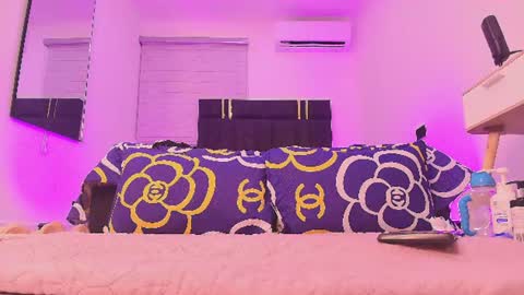 Snapshot of begoniia_ chatting on August 5, 12:08 pm Begonia online show from August 5, 12:08 pm