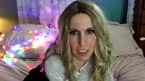 bekindbebrave online show from February 28, 9:04 am