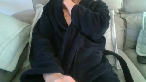 Snapshot of bel7ebite chatting on January 1, 9:07 am bel7ebite online show from January 1, 9:07 am