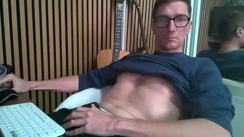 SexFriendFrance online show from January 7, 10:29 am